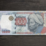 Банкнота Казахстан 1000 тенге - 2000 рік - аверс