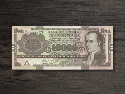 Банкнота Парагвай 10000 гуарані - 2005 рік - аверс