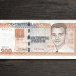 Банкнота Куба 200 песо - 2022 рік - аверс