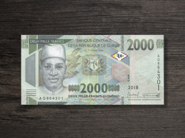 Банкнота Гвінея 2000 франків - 2018 рік - аверс Банкнота Гвінея 2000 франків - 2018 рік - аверс