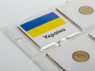 Kammer вкладки із прапорами країн для оформлення колекції монет - Україна