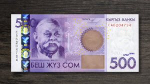 Банкнота Киргизстан 500 сомів - 2010 рік - аверс